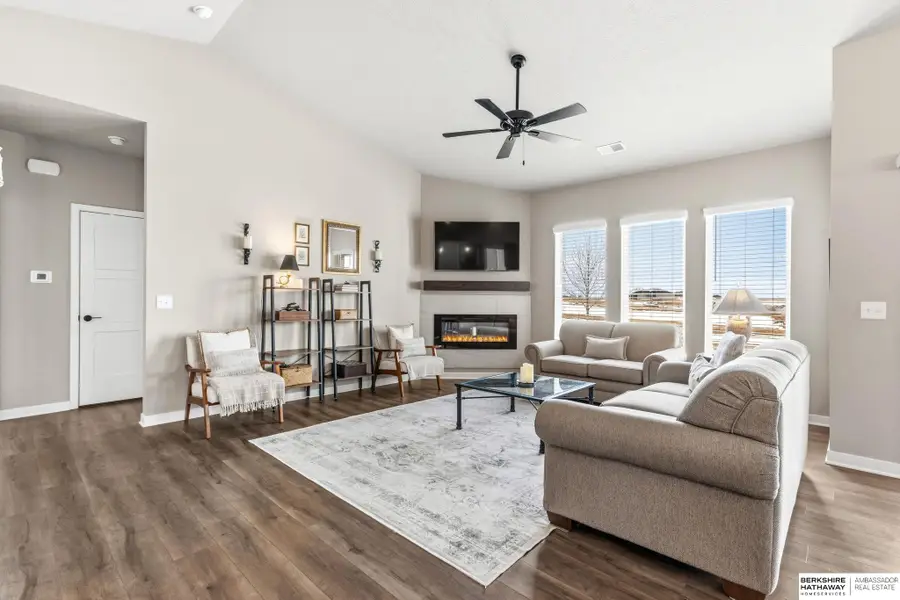 6406 S 213 Street, Elkhorn, NE 68022 - #2