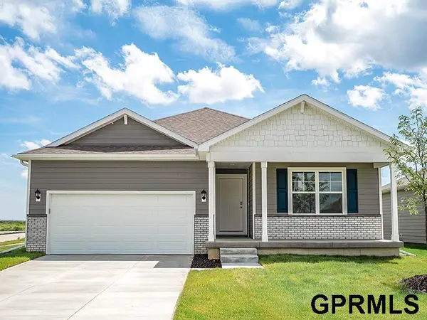 20462 Emiline Street, Gretna, NE 68028