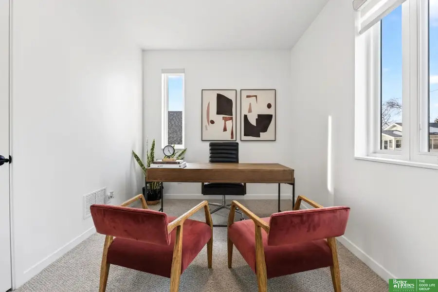 5324 Elmwood Plaza, Omaha, NE 68106 - #3