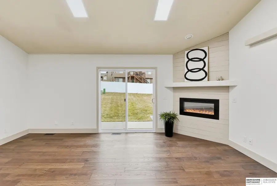 10511 S 27th Street, Bellevue, NE 68123 - #3