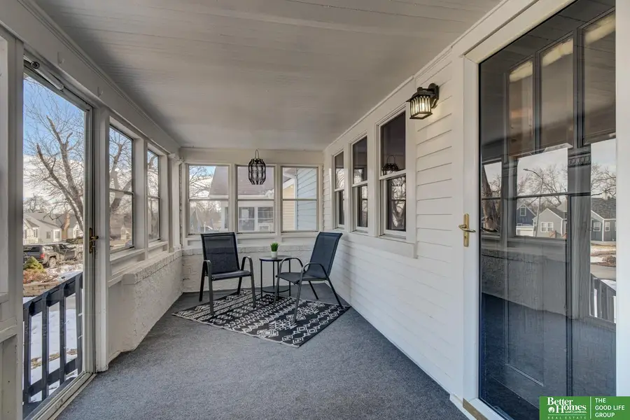 2747 Iowa Street, Omaha, NE 68112 - #2