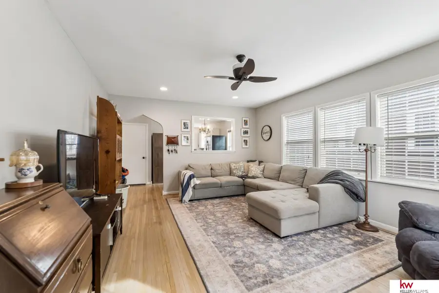 503 S 50th Avenue, Omaha, NE 68106 - #3