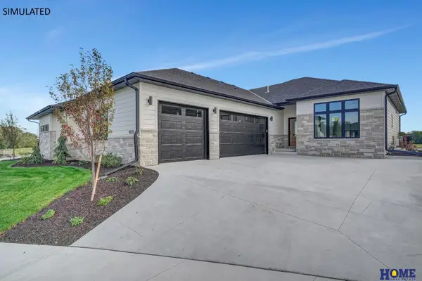 9215 Triana Lane, Lincoln, NE 68520