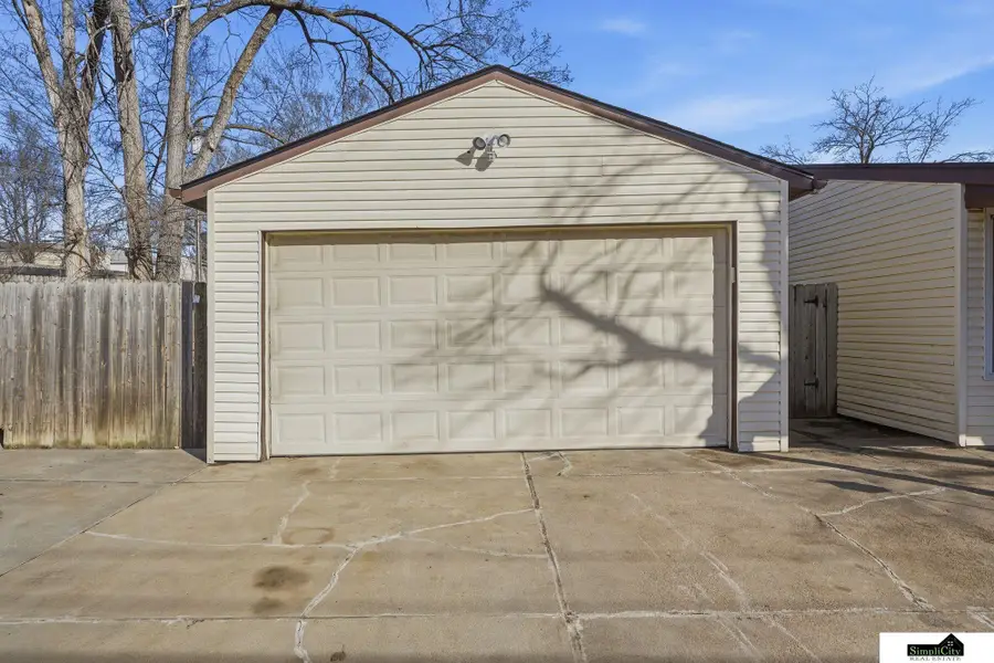 3400 N 11th Street, Lincoln, NE 68521 - #3