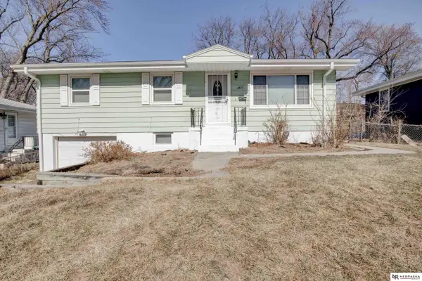 4822 Grand Avenue, Omaha, NE 68104