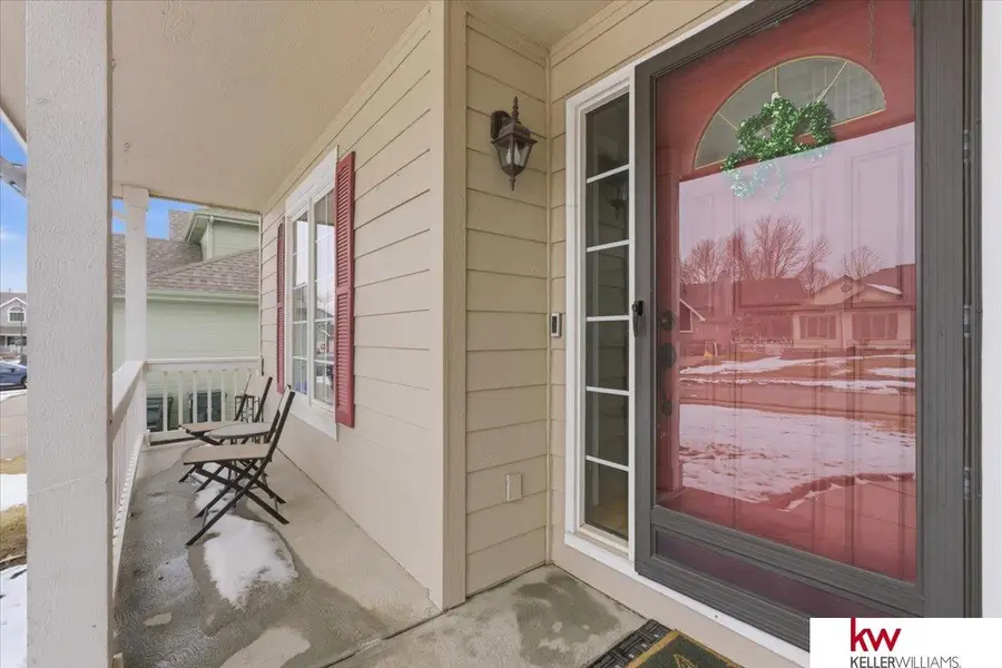 2141 Ashwood Avenue, Papillion, NE 68133 - #3