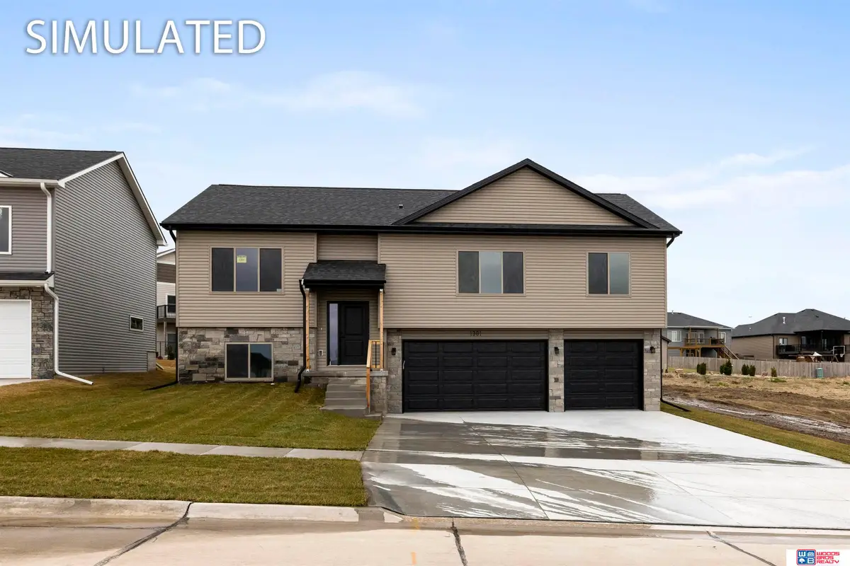 809 Middleton Avenue, Lincoln, NE 68521 - #1