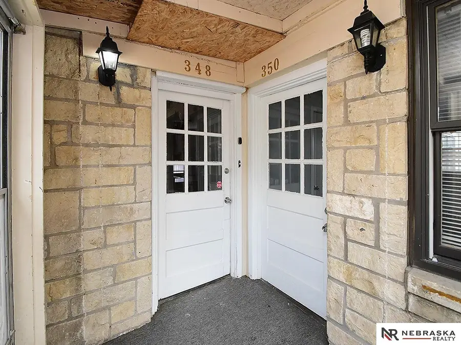 350 S 38 Street, Lincoln, NE 68510 - #3