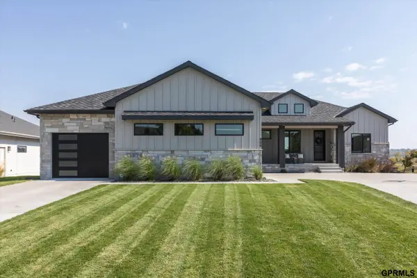 909 S 243 Street, Waterloo, NE 68069-0000