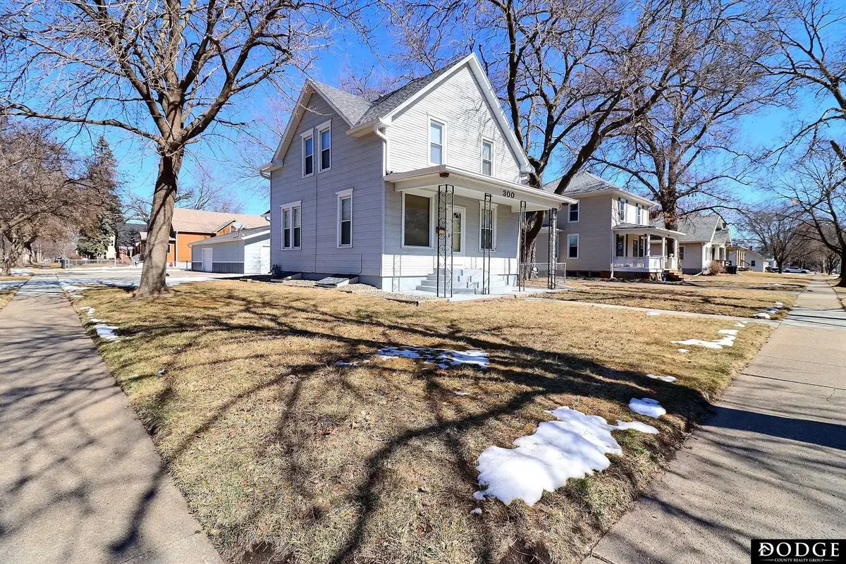 300 E 12th Street, Fremont, NE 68025 - #1