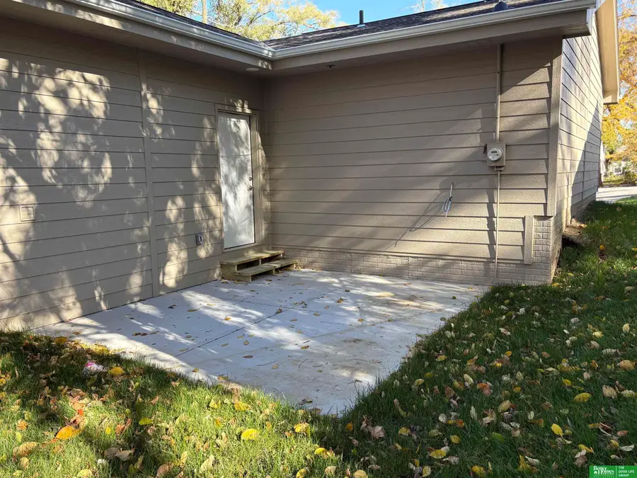 2230 N 39th Street, Omaha, NE 68111 - #2