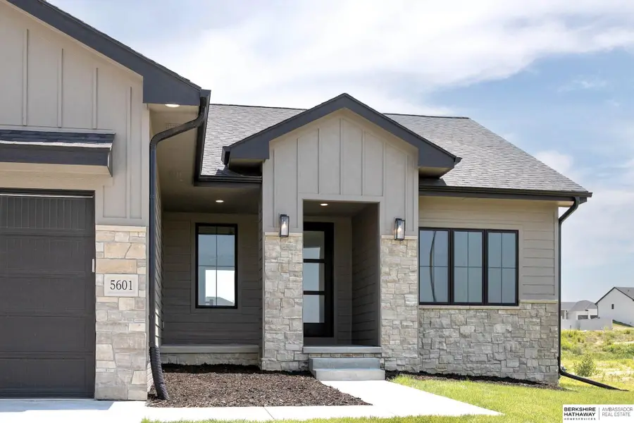 5601 N 213th Avenue, Elkhorn, NE 68022 - #3