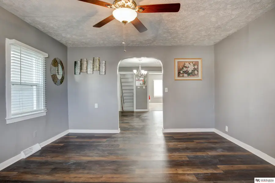4227 Ohio Street, Omaha, NE 68111 - #2