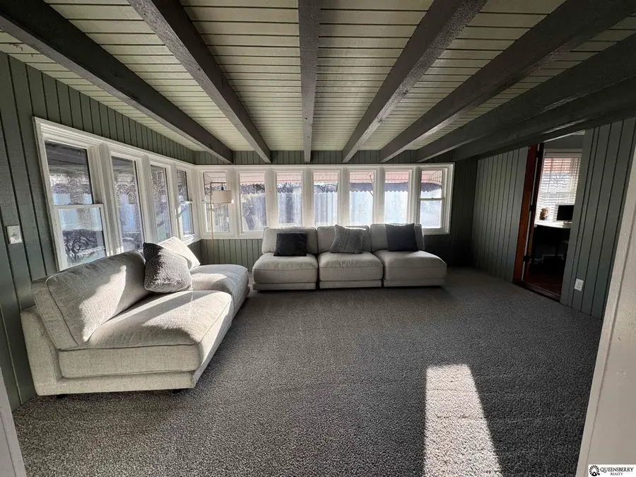 8304 Oakwood Street, Omaha, NE 68127 - #2