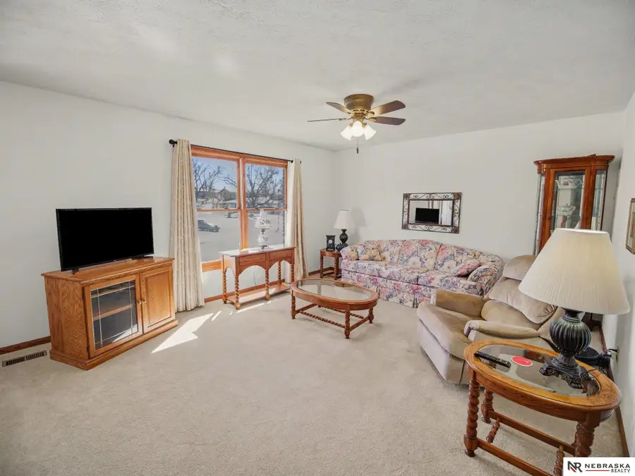 4121 Mason Drive, Lincoln, NE 68521 - #3