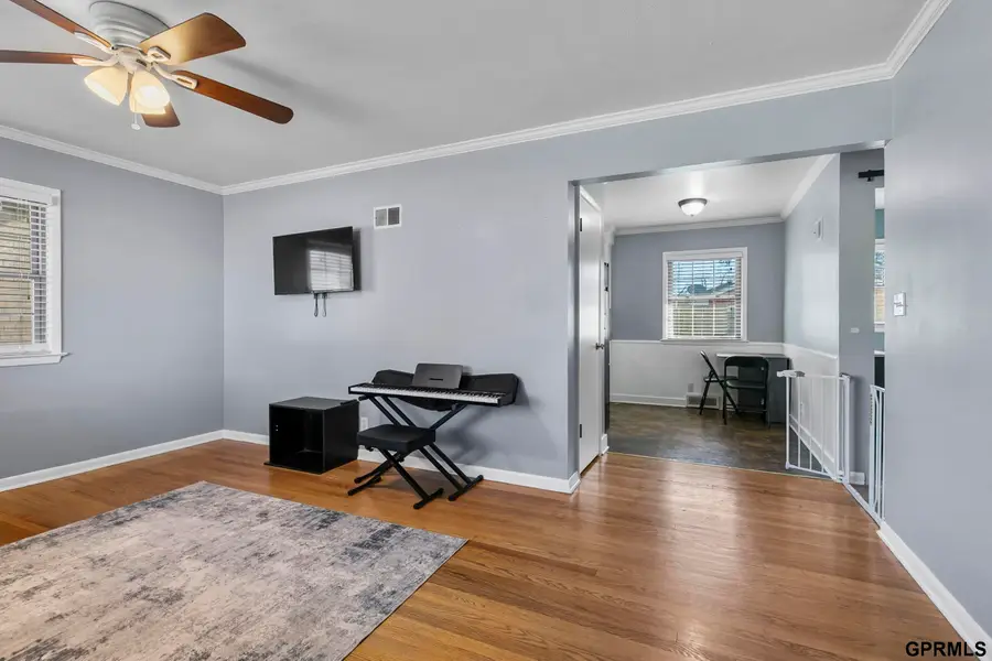 5601 Glade Street, Lincoln, NE 68506 - #3