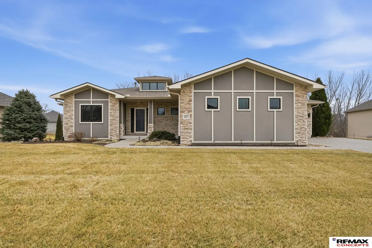 6317 Artisan Way, Lincoln, NE 68516 - #1