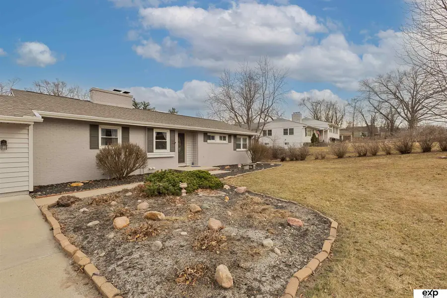 713 S 84th Street, Omaha, NE 68114 - #2