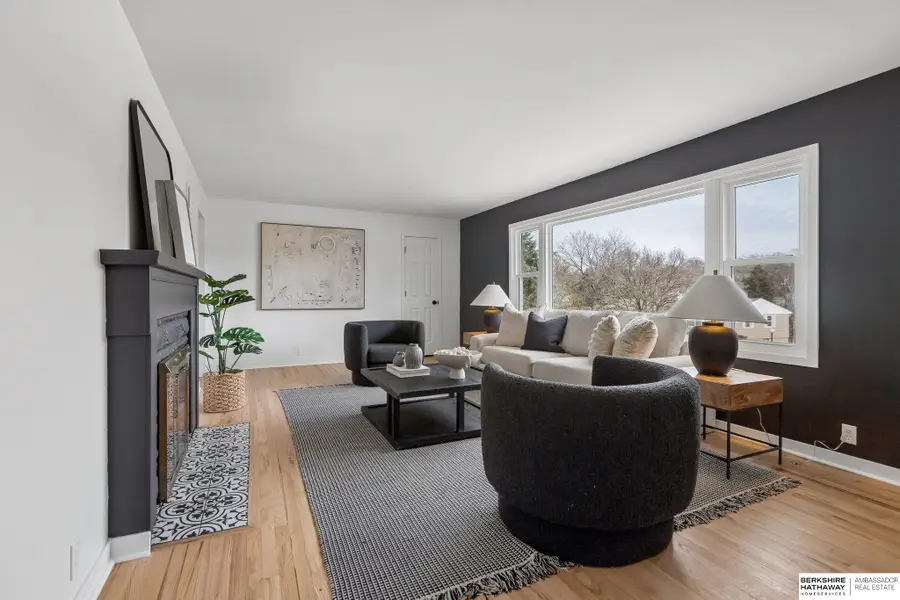 1112 S 93 Avenue, Omaha, NE 68124 - #2