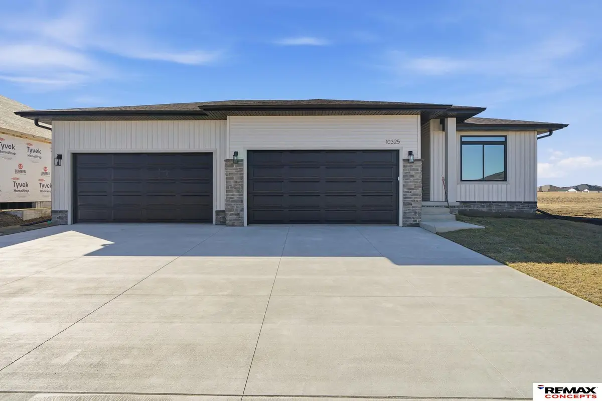 10325 S 77th Street, Lincoln, NE 68516 - #1