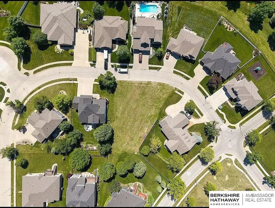 15114 Gilder Avenue, Bennington, NE 68007 - #2