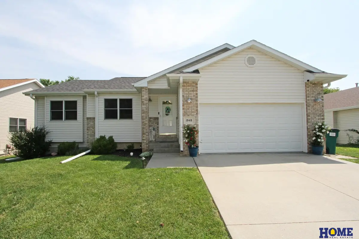 1948 SW 33 Street, Lincoln, NE 68522 - #1
