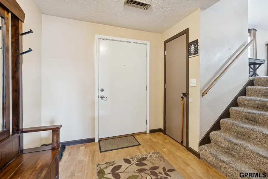 9515 Ames Avenue, Omaha, NE 68134 - #3