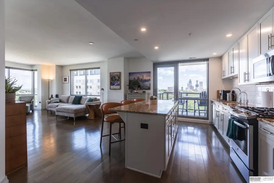 3201 Dodge Court #5506, Omaha, NE 68131 - #2