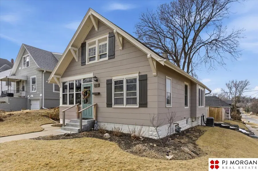 2546 N 63rd Street, Omaha, NE 68104 - #2