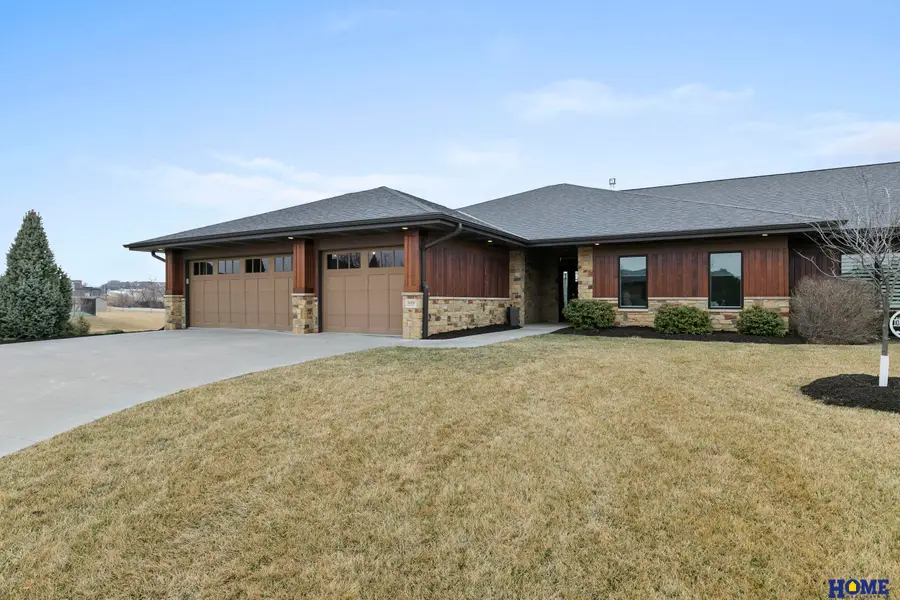 8900 Birdie Run, Lincoln, NE 68520 - #3