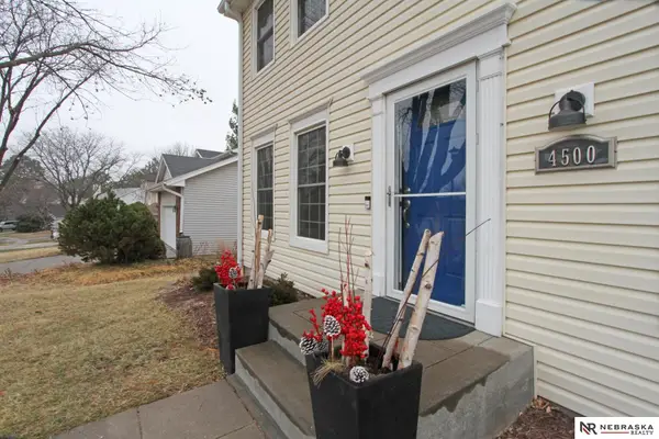 4500 Birch Hollow Drive, Lincoln, NE 68516