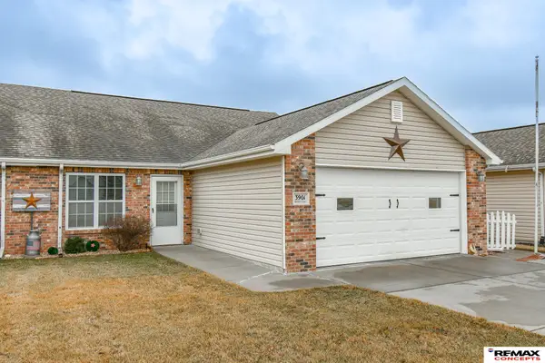 3901 Ballard Court, Lincoln, NE 68504