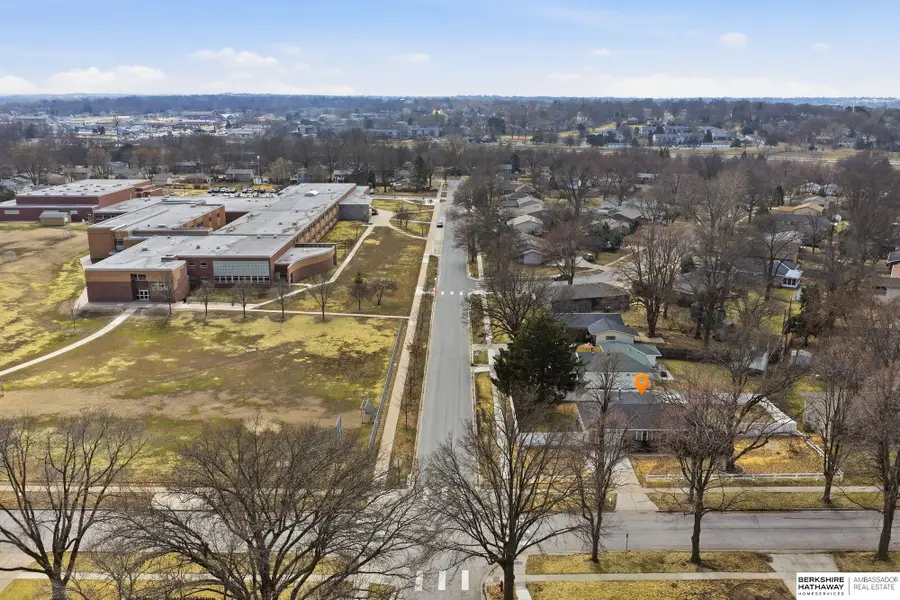 4431 La Salle Street, Lincoln, NE 68516 - #2