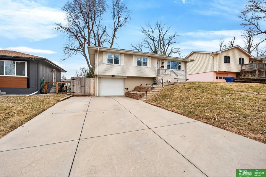 7532 S 76th Street, La Vista, NE 68128 - #2