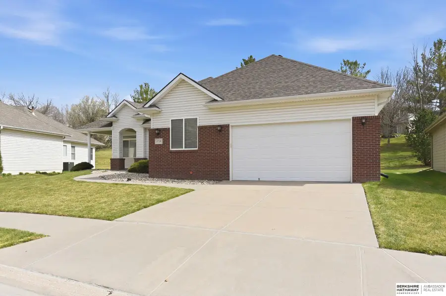 1719 S 190th Plaza, Omaha, NE 68130 - #3