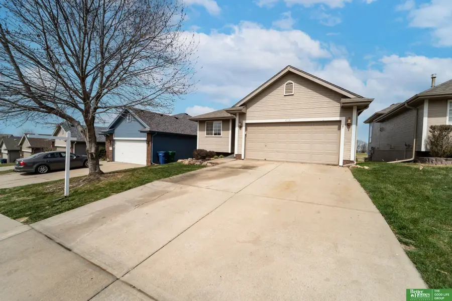 4112 Heartland Drive, Bellevue, NE 68123 - #2