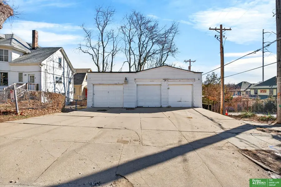 3521 Jones Street, Omaha, NE 68105 - #3