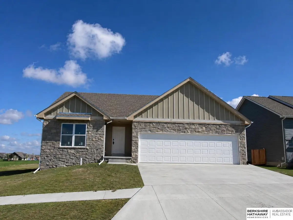 5114 Pinehill Road, Bellevue, NE 68133 - #1