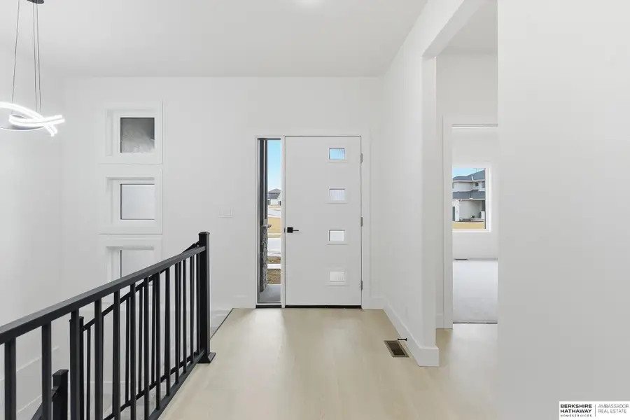 19903 Cottonwood Street, Gretna, NE 68028 - #3