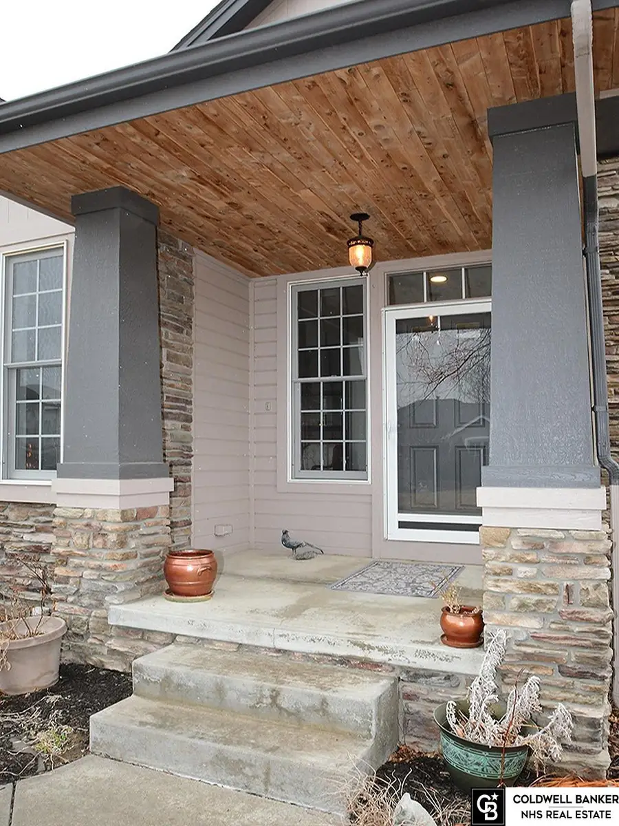 9701 S 28th Avenue, Bellevue, NE 68123 - #3