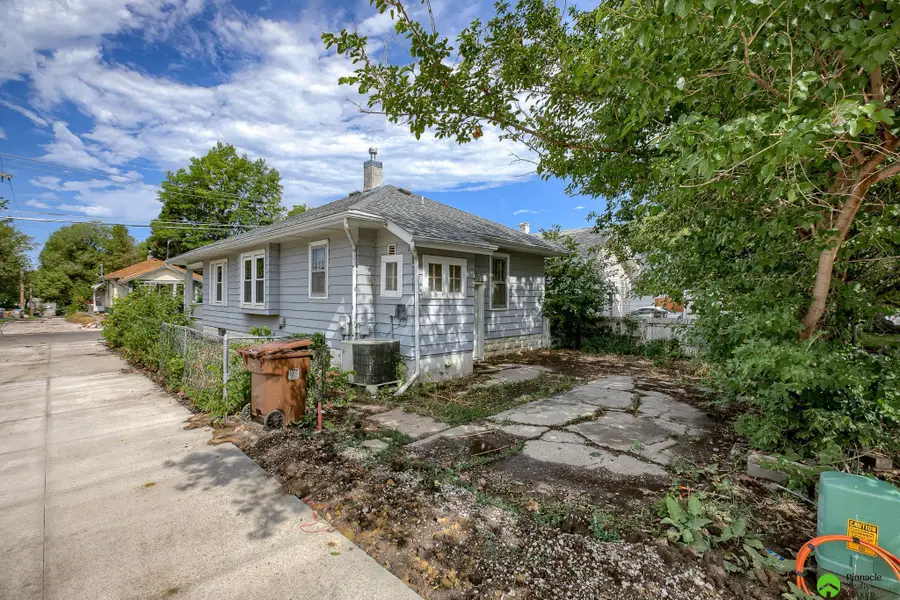 1126 N 23rd Street, Lincoln, NE 68503 - #3