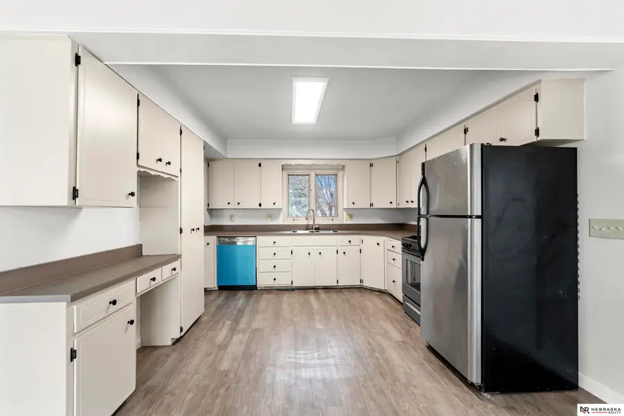 8612 S 38th Avenue, Bellevue, NE 68147 - #2