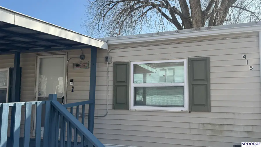 7049 N 113th Plaza, Omaha, NE 68142 - #2