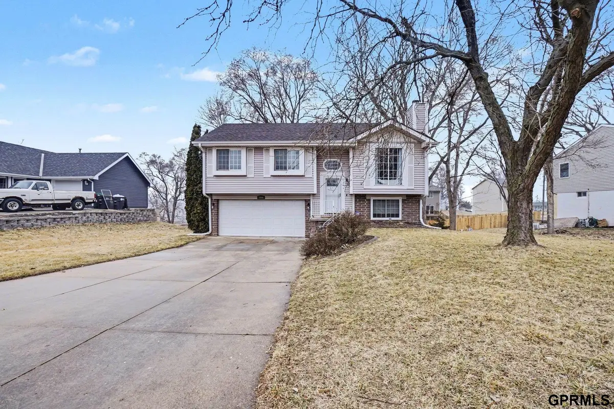 5006 Nebraska Avenue, Omaha, NE 68104 - #1