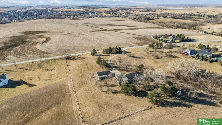 21900 W Angus Road, Gretna, NE 68028 - #2