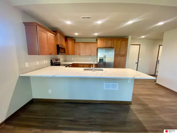 104 W Ida Lane, Lincoln, NE 68523