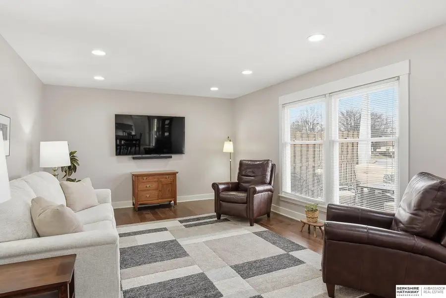 10342 V Street, Omaha, NE 68127 - #2