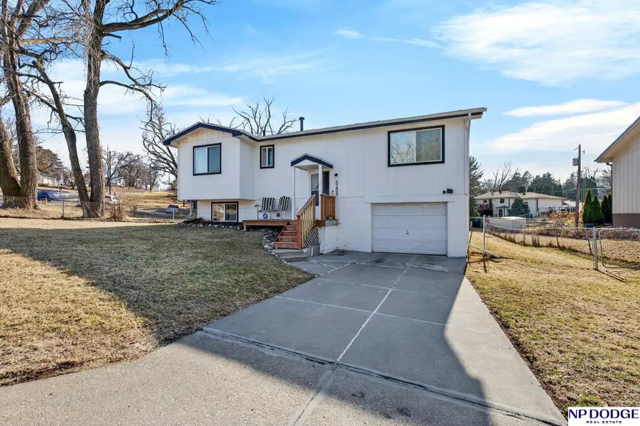 5209 Curtis Avenue, Omaha, NE 68104 - #2