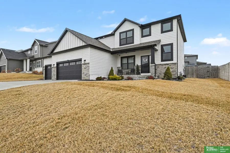 11004 Hardwood Drive, Papillion, NE 68046 - #2