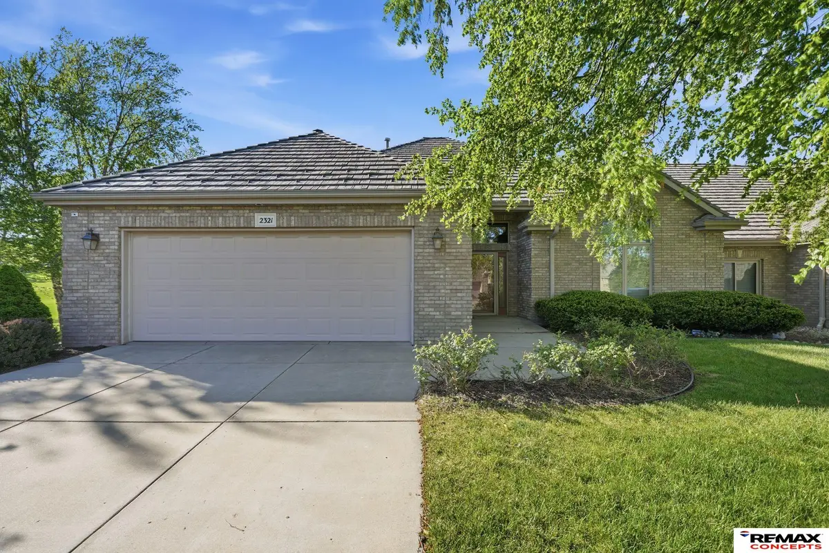2321 Stone Creek Loop S, Lincoln, NE 68512 - #1